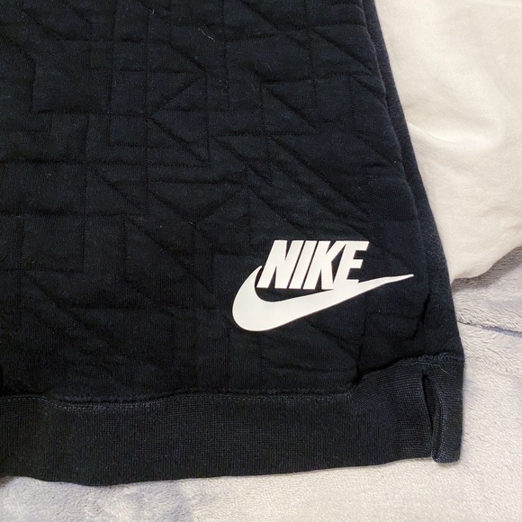 NIKE QUILTED CREWNECK SWEATER - Picture 5 of 6